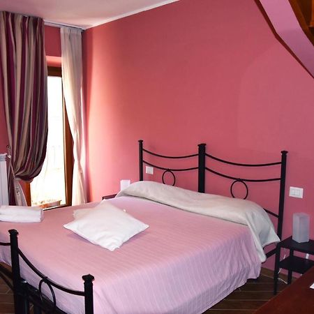 Il Peperino Guesthouse Viterbo Exteriör bild